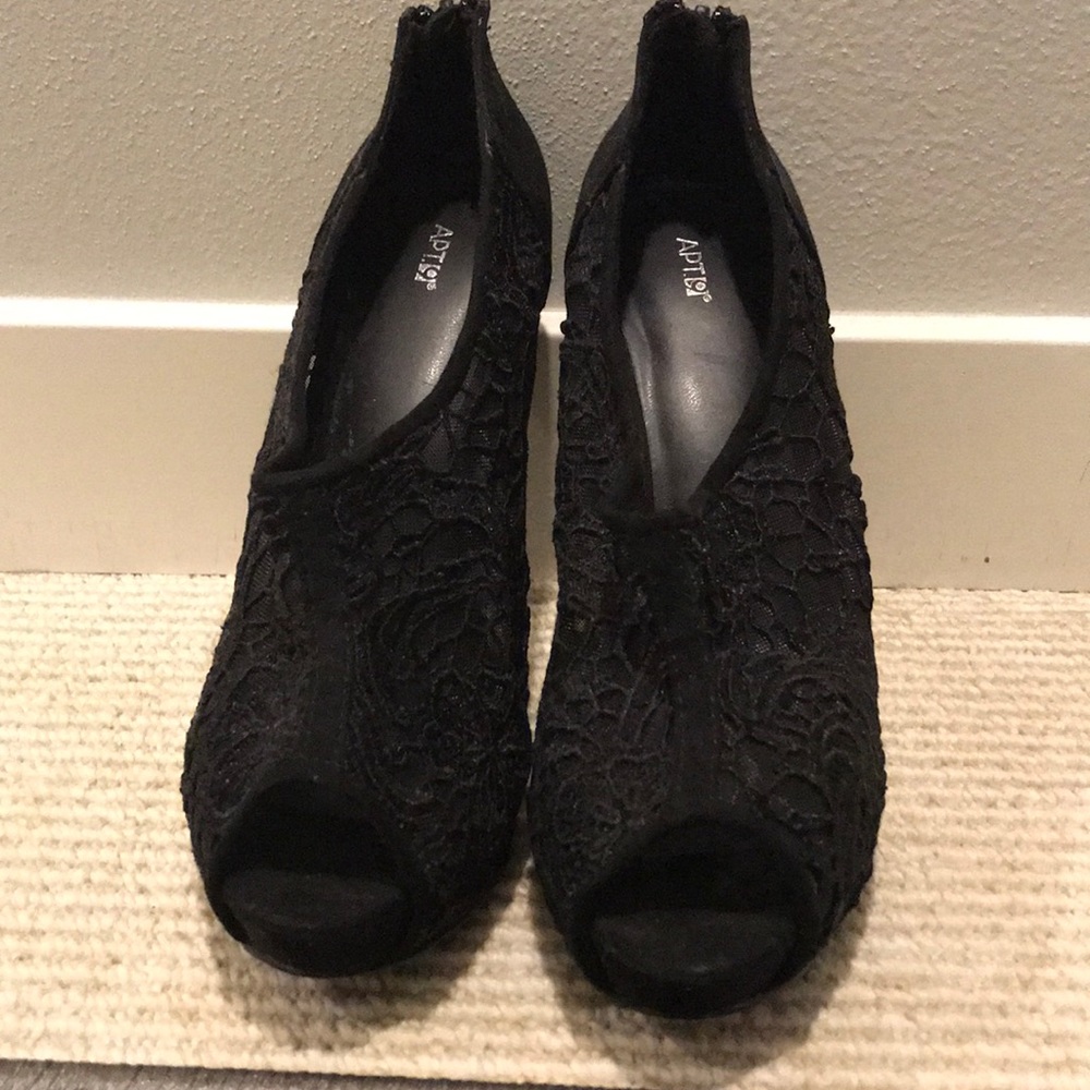 Lace High Heels